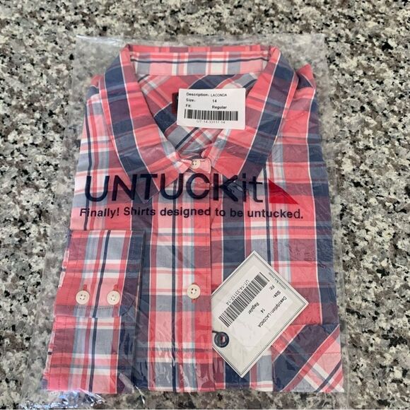 Untuckit Shirt 14 - Picture 8 of 9